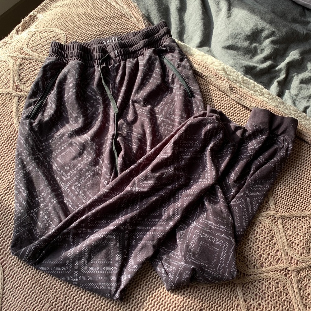 Wolven joggers made from recycled bottles size S